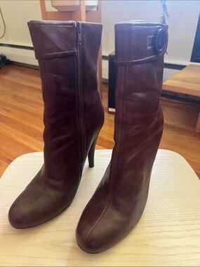 Women's Mid-Calf High Heel Boots in Dark Brown Leather